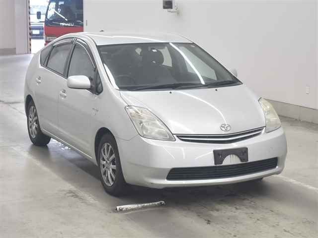 10031 TOYOTA PRIUS NHW20 2012 г. (MIRIVE Aichi)