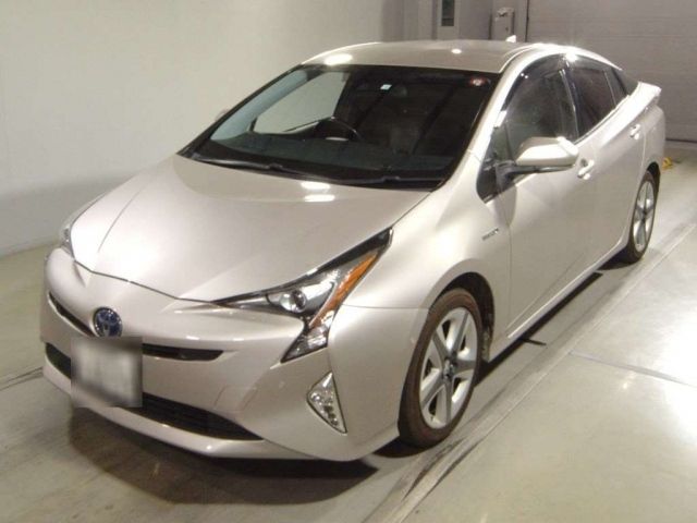 6026 TOYOTA PRIUS ZVW55 2016 г. (TAA Tohoku)