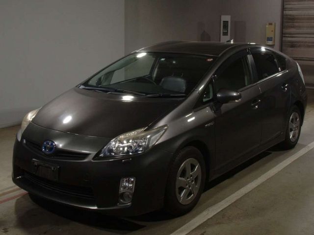 2135 TOYOTA PRIUS ZVW30 2011 г. (TAA Chubu)