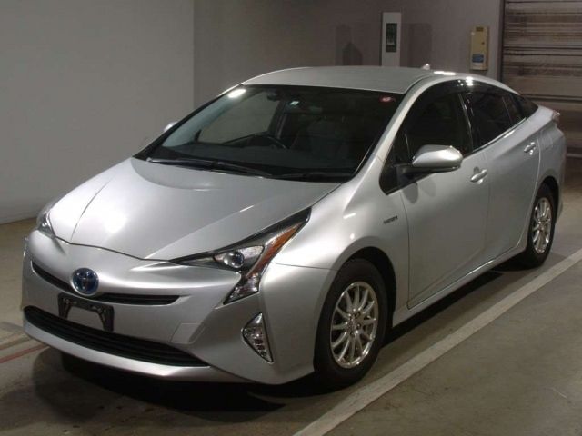 6187 TOYOTA PRIUS ZVW55 2018 г. (TAA Chubu)