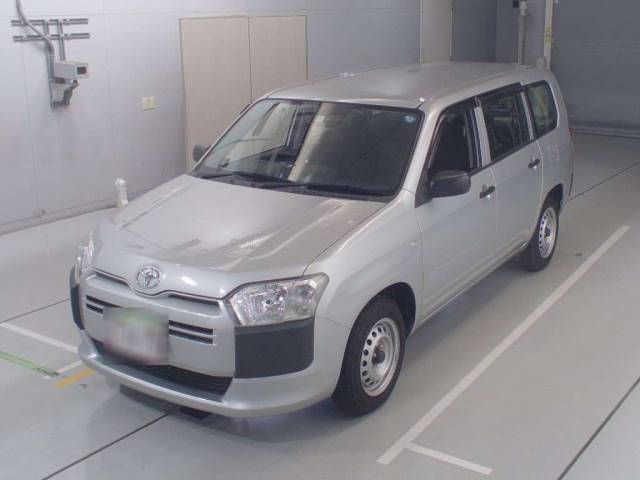 40113 TOYOTA PROBOX NSP160V 2018 г. (CAA Chubu)