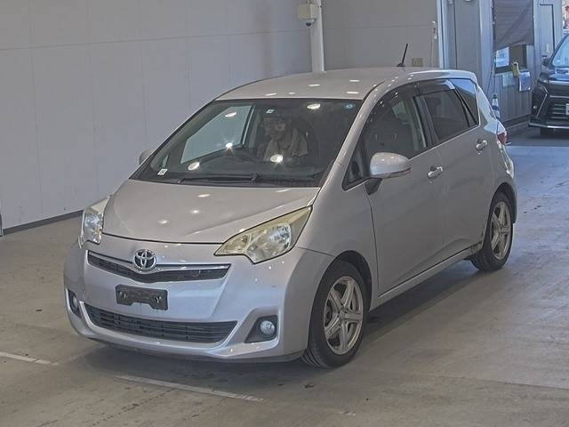 1829 TOYOTA RACTIS NCP120 2011 г. (ARAI Oyama)