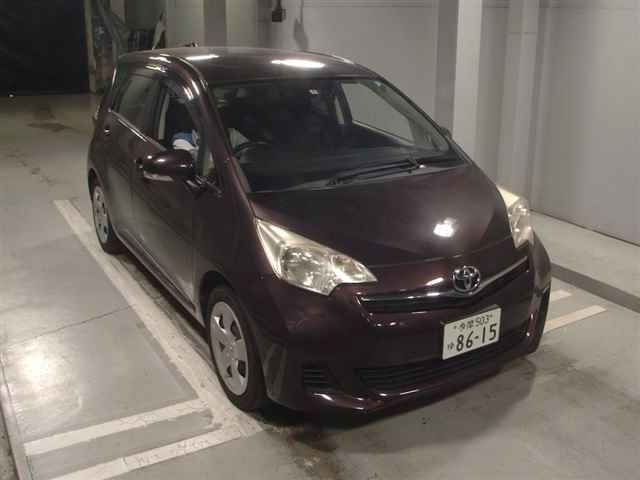 8064 TOYOTA RACTIS NSP120 2013 г. (JU Tokyo)