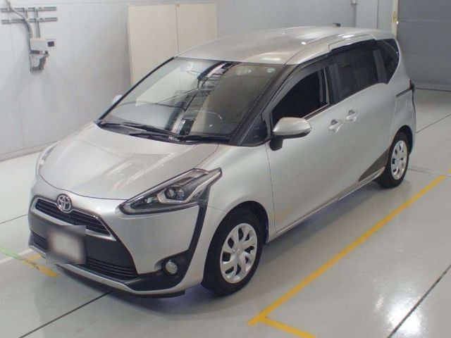 33692 TOYOTA SIENTA NSP170G 2016 г. (CAA Chubu)