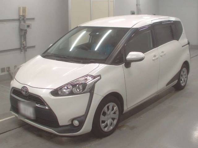 30428 TOYOTA SIENTA NSP170G 2015 г. (CAA Tokyo)