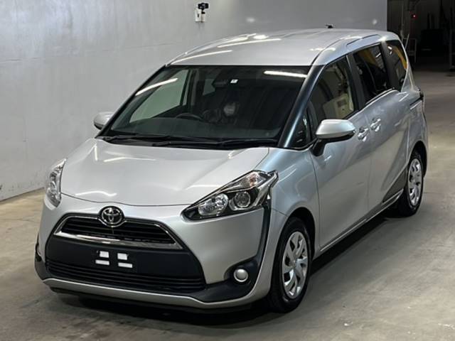 305 TOYOTA SIENTA NSP170G 2017 г. (KCAA Fukuoka)