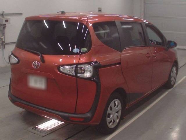 40106 TOYOTA SIENTA NSP170G 2016 г. (CAA Tokyo)