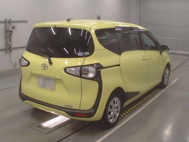 40150 TOYOTA SIENTA NSP170G 2017 г. (CAA Tokyo)