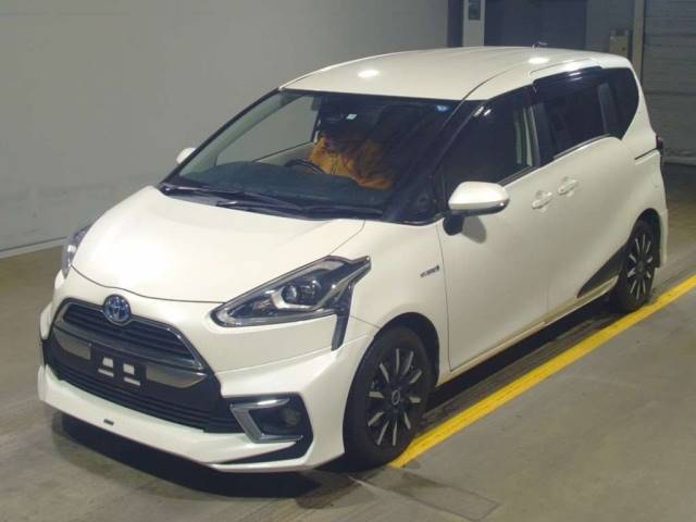 572 TOYOTA SIENTA NHP170G 2015 г. (TAA Yokohama)