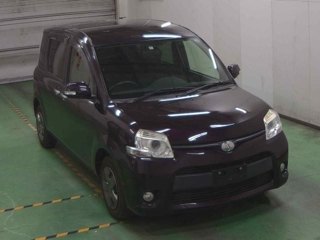 1581 TOYOTA SIENTA NCP81G 2014 г. (JU Niigata)