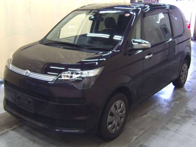 70227 TOYOTA SPADE NCP145 2015 г. (TAA Tohoku)