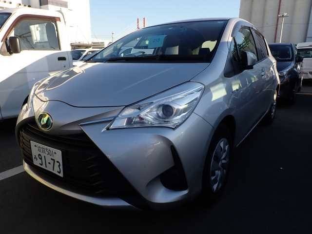 215 TOYOTA VITZ NHP130 2017 г. (ORIX Kobe Nyusatsu)