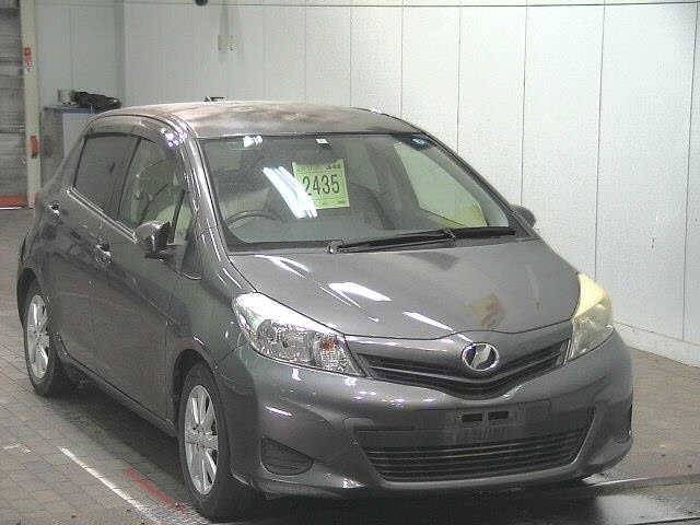 2435 TOYOTA VITZ NSP130 2011 г. (JU Fukushima)