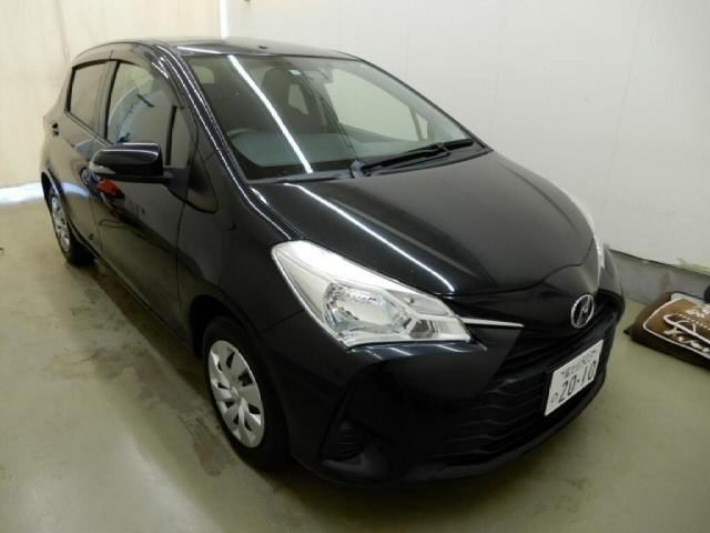 28015 TOYOTA VITZ KSP130 2017 г. (Honda Tokyo)