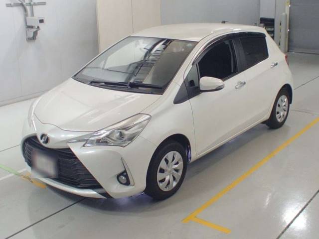 30335 TOYOTA VITZ KSP130 2019 г. (CAA Chubu)