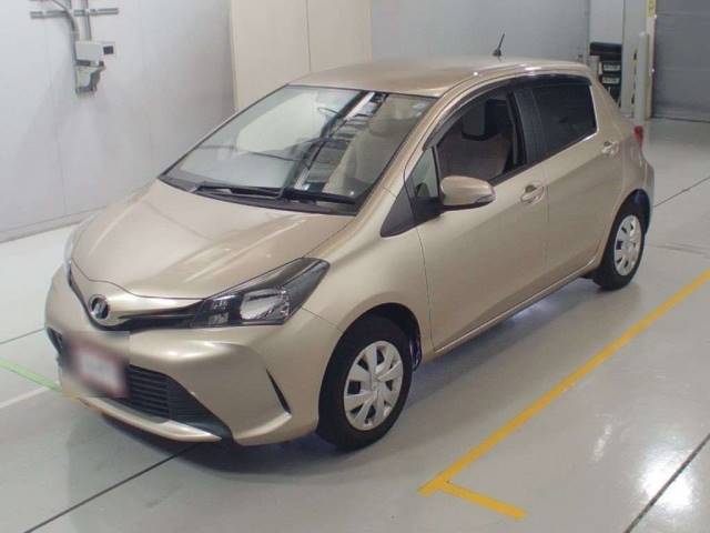 36329 TOYOTA VITZ KSP130 2016 г. (CAA Chubu)