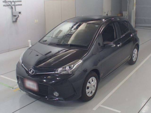 36331 TOYOTA VITZ NSP130 2016 г. (CAA Chubu)