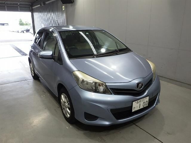 39041 TOYOTA VITZ KSP130 2011 г. (Honda Hokkaido)