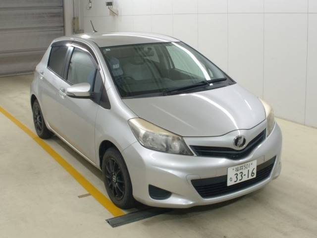 4098 TOYOTA VITZ KSP130 2011 г. (NAA Nagoya)