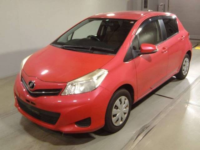 7172 TOYOTA VITZ KSP130 2011 г. (TAA Tohoku)