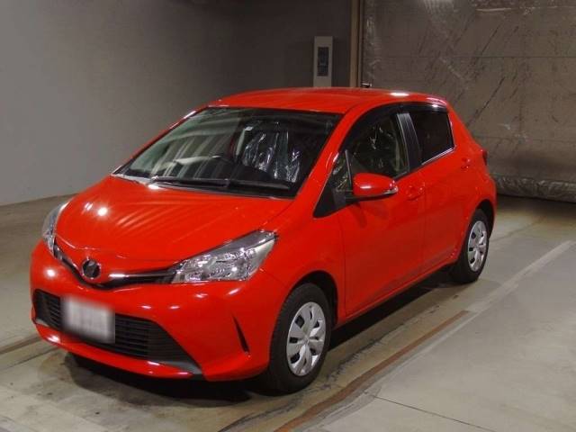 80070 TOYOTA VITZ KSP130 2015 г. (TAA Kinki)