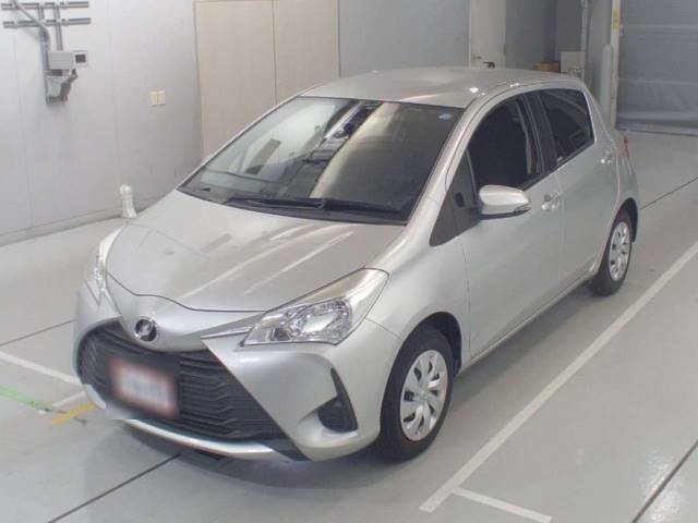 90089 TOYOTA VITZ KSP130 2018 г. (CAA Chubu)