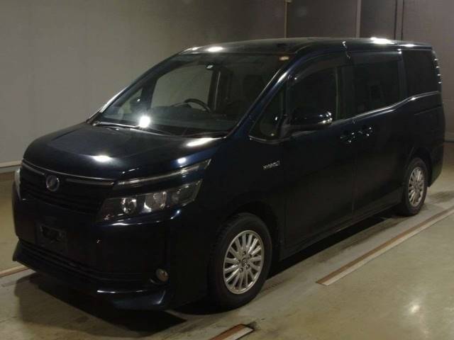 50059 TOYOTA VOXY ZWR80G 2014 г. (TAA Hyogo)