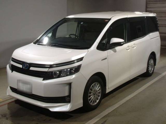 6213 TOYOTA VOXY ZWR80G 2015 г. (TAA Chubu)