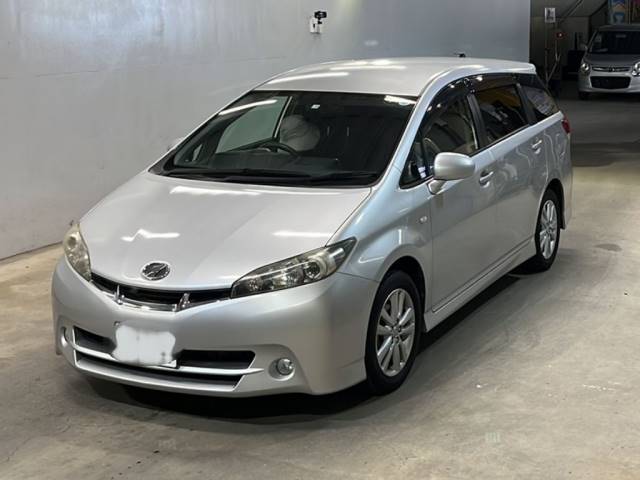 221 TOYOTA WISH ZGE20W 2011 г. (KCAA Fukuoka)