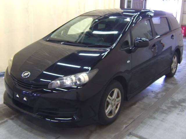 70215 TOYOTA WISH ZGE20G 2011 г. (TAA Tohoku)