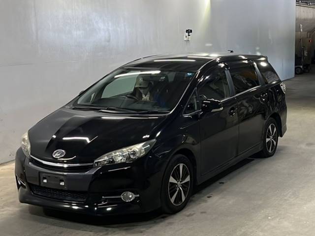 707 TOYOTA WISH ZGE20W 2013 г. (KCAA Fukuoka)