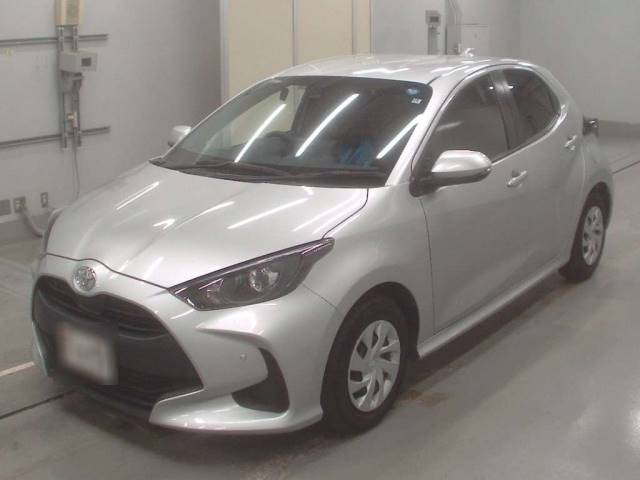 40121 TOYOTA YARIS KSP210 2020 г. (CAA Tokyo)