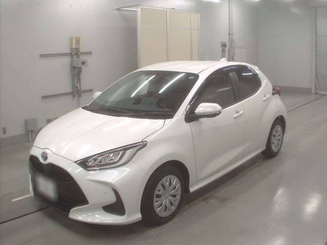 40129 TOYOTA YARIS MXPH10 2021 г. (CAA Tokyo)