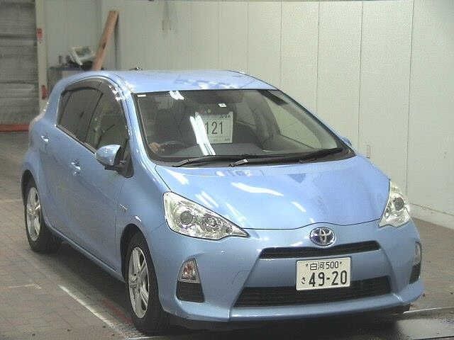 121 Toyota Aqua NHP10 2013 г. (JU Fukushima)