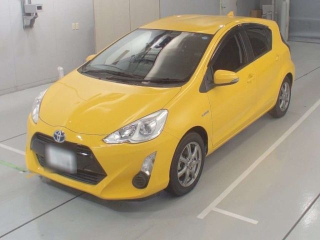 20219 Toyota Aqua NHP10 2015 г. (CAA Chubu)