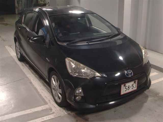 235 Toyota Aqua NHP10 2012 г. (JU Tokyo)