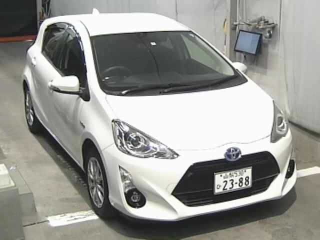 3087 Toyota Aqua NHP10 2015 г. (JU Nagano)