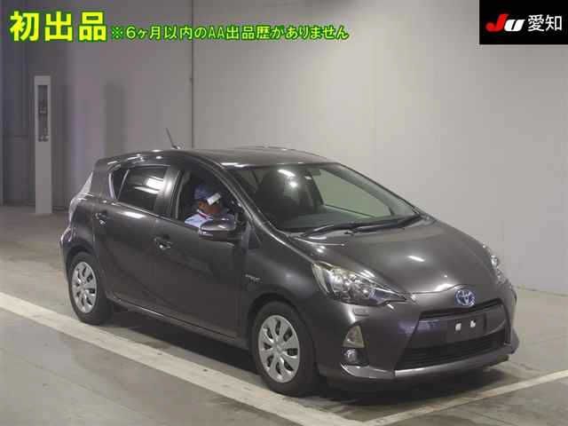 4066 Toyota Aqua NHP10 2013 г. (JU Aichi)