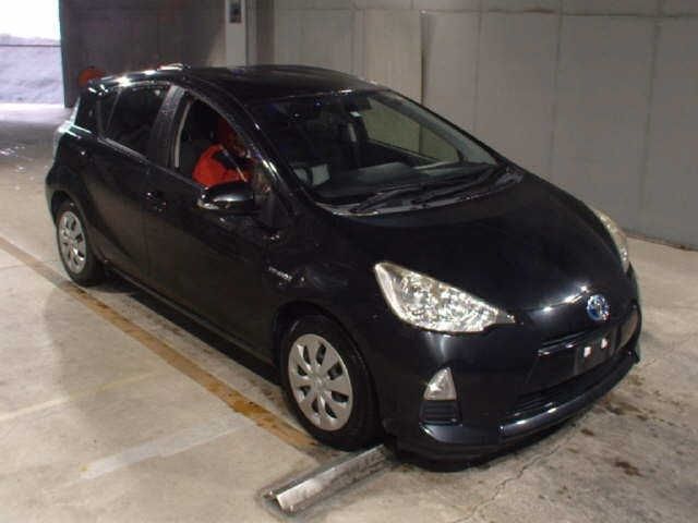 5080 Toyota Aqua NHP10 2014 г. (JU Fukuoka)