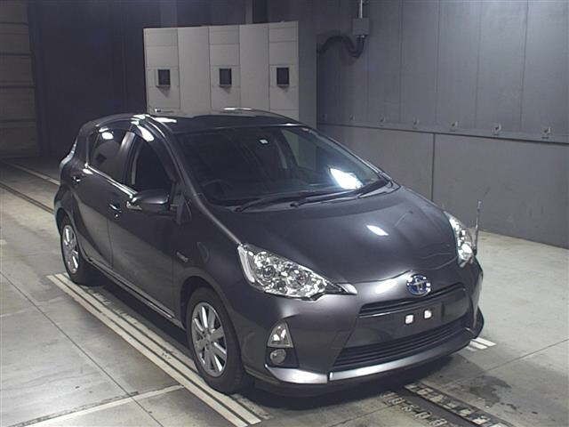 5377 Toyota Aqua NHP10 2014 г. (JU Gifu)