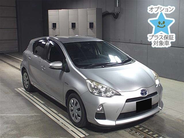 5454 Toyota Aqua NHP10 2012 г. (JU Gifu)