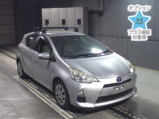 5637 Toyota Aqua NHP10 2012 г. (JU Gifu)