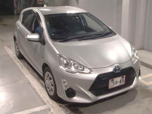 8436 Toyota Aqua NHP10 2016 г. (JU Tokyo)