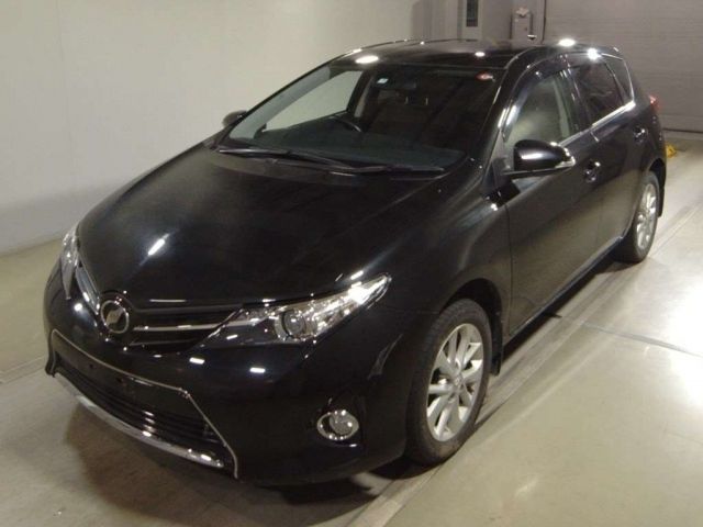 167 Toyota Auris NZE184H 2013 г. (TAA Tohoku)