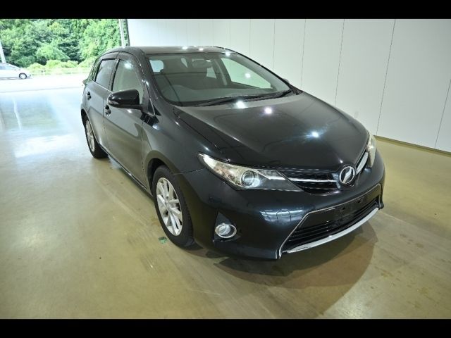 20262 Toyota Auris NZE181H 2012 г. (Honda Tokyo)