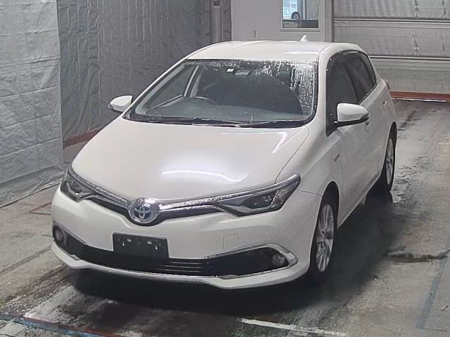 2547 Toyota Auris ZWE186H 2017 г. (HERO)