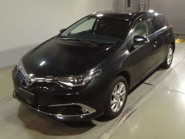 75 Toyota Auris NZE184H 2016 г. (TAA Tohoku)