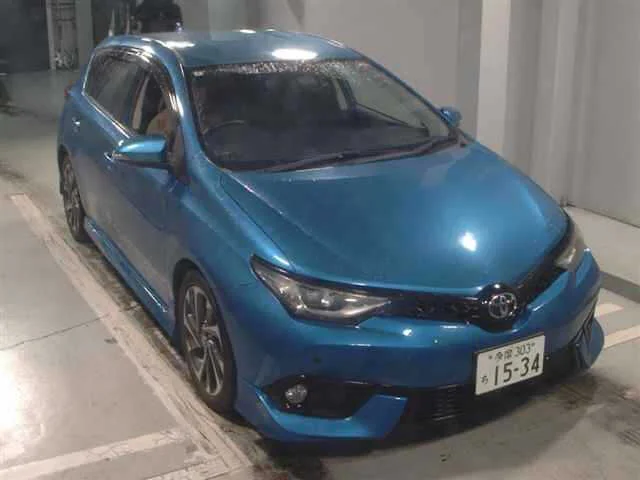 Toyota Auris NRE185H 2018