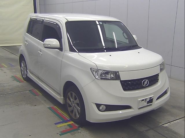 70218 Toyota Bb QNC21 2011 г. (Honda Kansai)