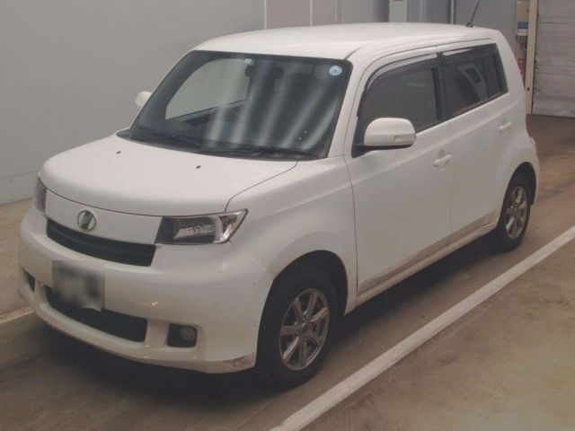 9155 Toyota Bb QNC20 2011 г. (TAA Kantou)